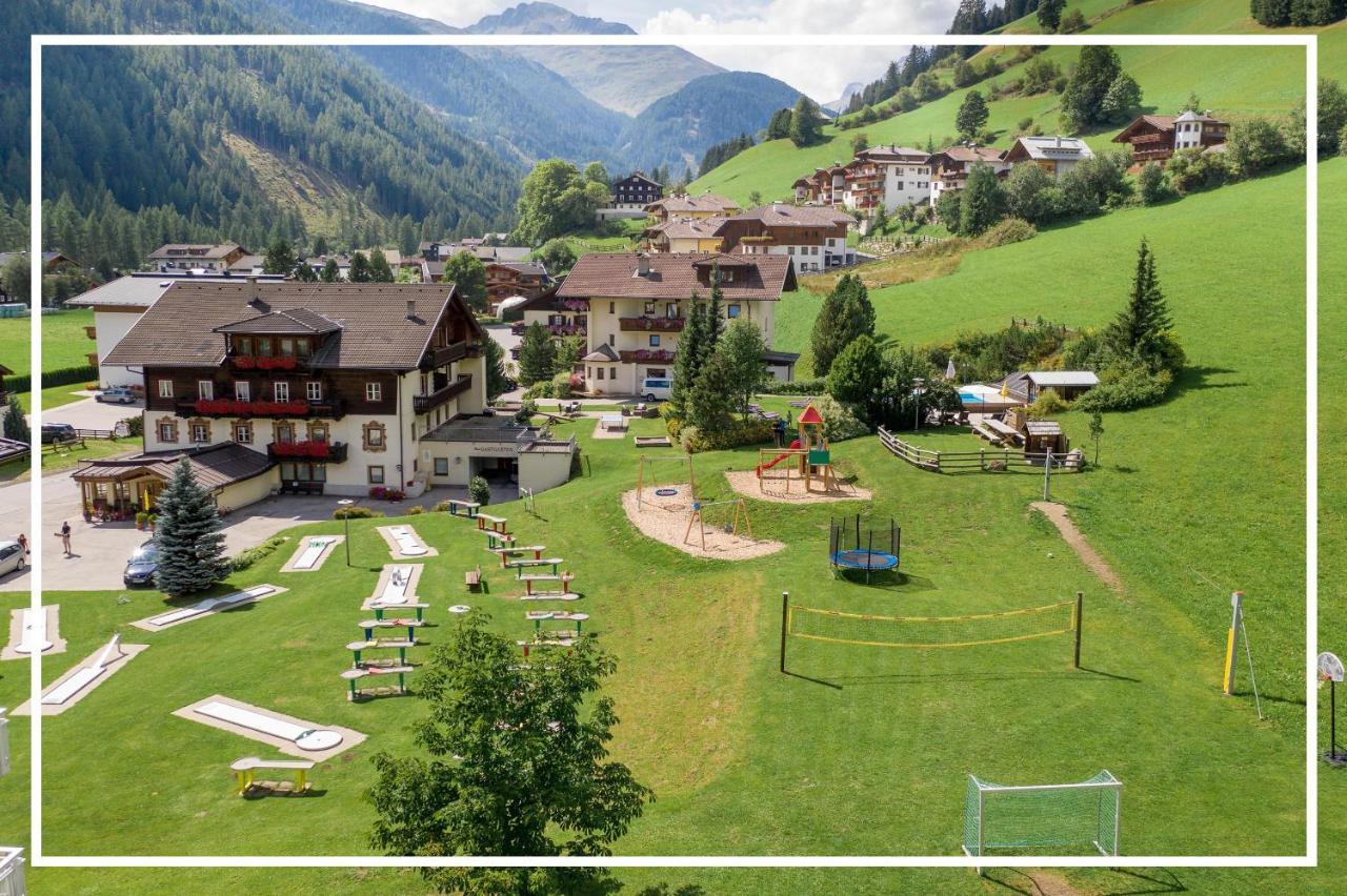 Design-Appartementhaus - Urlaubsresort Hafele Санкт-Якоб-ин-Деферегген Экстерьер фото