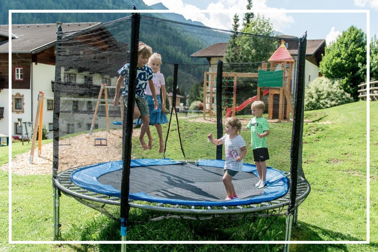 Design-Appartementhaus - Urlaubsresort Hafele Санкт-Якоб-ин-Деферегген Экстерьер фото